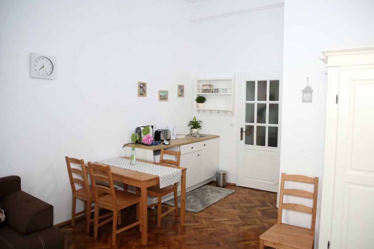 Schick Apartment Nagyszeben Kültér fotó