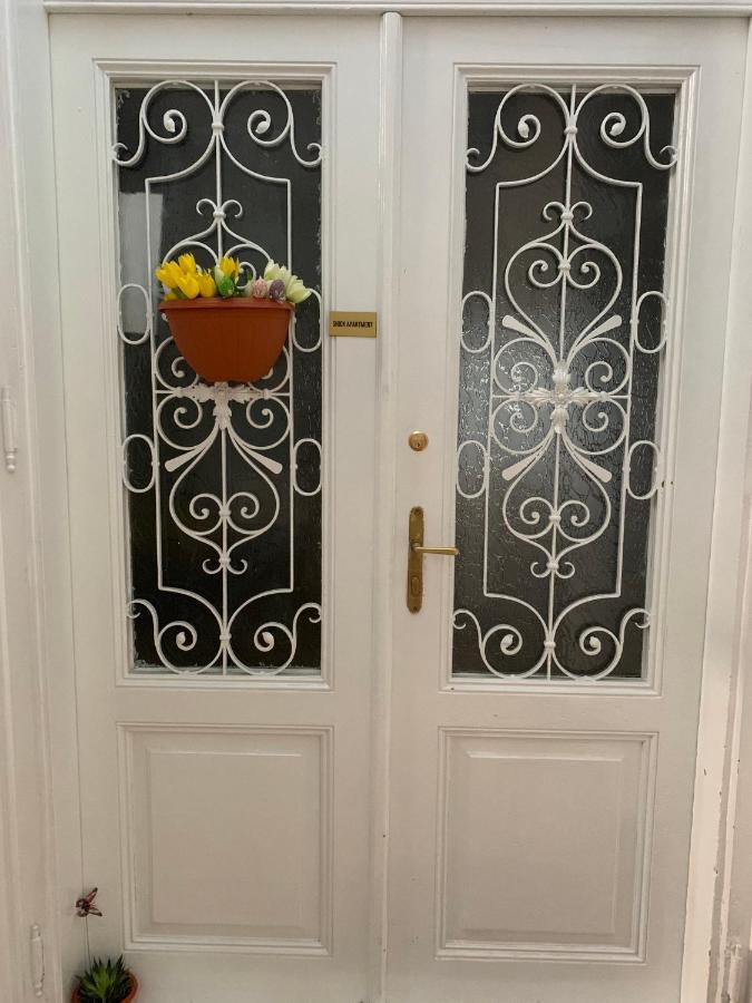 Schick Apartment Nagyszeben Kültér fotó